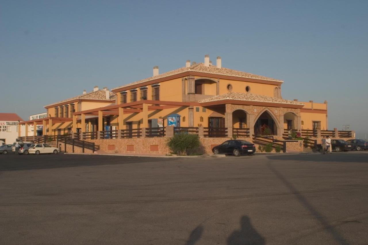 Hotel-Restaurante Cerrillo San Marcos Diezma Luaran gambar